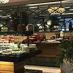 Hotel - Centre By Ihg 4*