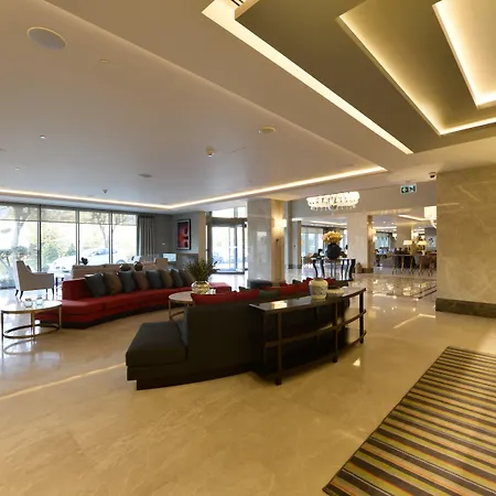- Centre By Ihg Hotel
