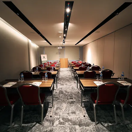 - Centre By Ihg Hotel Bursa