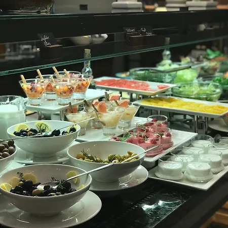 - Centre By Ihg Hotel