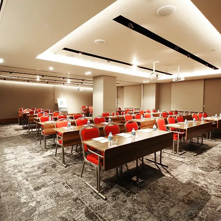 - Centre By Ihg 4* Bursa