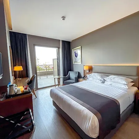 Hotel - Centre By Ihg