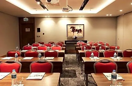 - Centre By Ihg Hotel Bursa