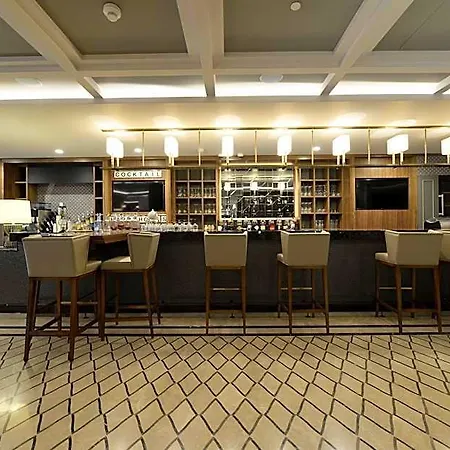 - Centre By Ihg Hotel 4*