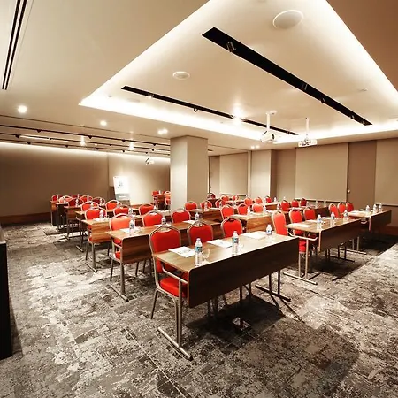 布尔萨市中心假日酒店 酒店 伯萨